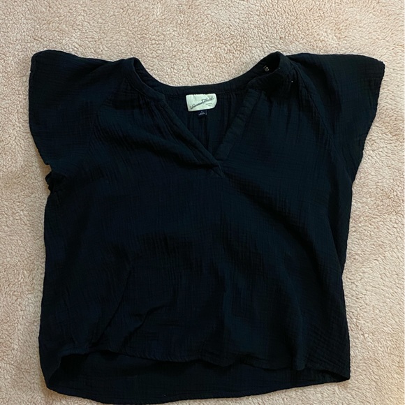 Universal Thread Tops - Black blouse universe threads